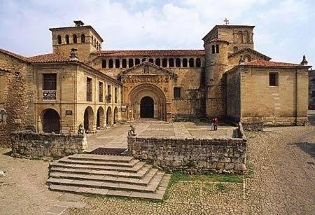 Apartamentos Santillana Del Mar Esterno foto