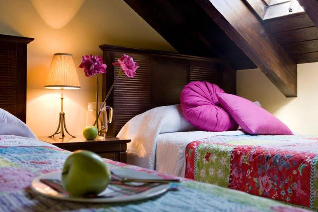 Apartamentos Santillana Del Mar Esterno foto